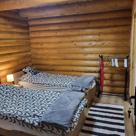 Woodhouse * Eger