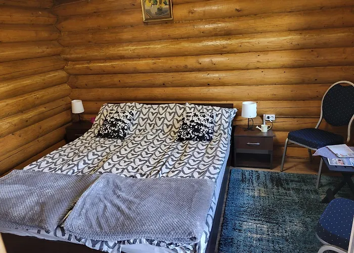 Проживання в сім'ї Woodhouse *